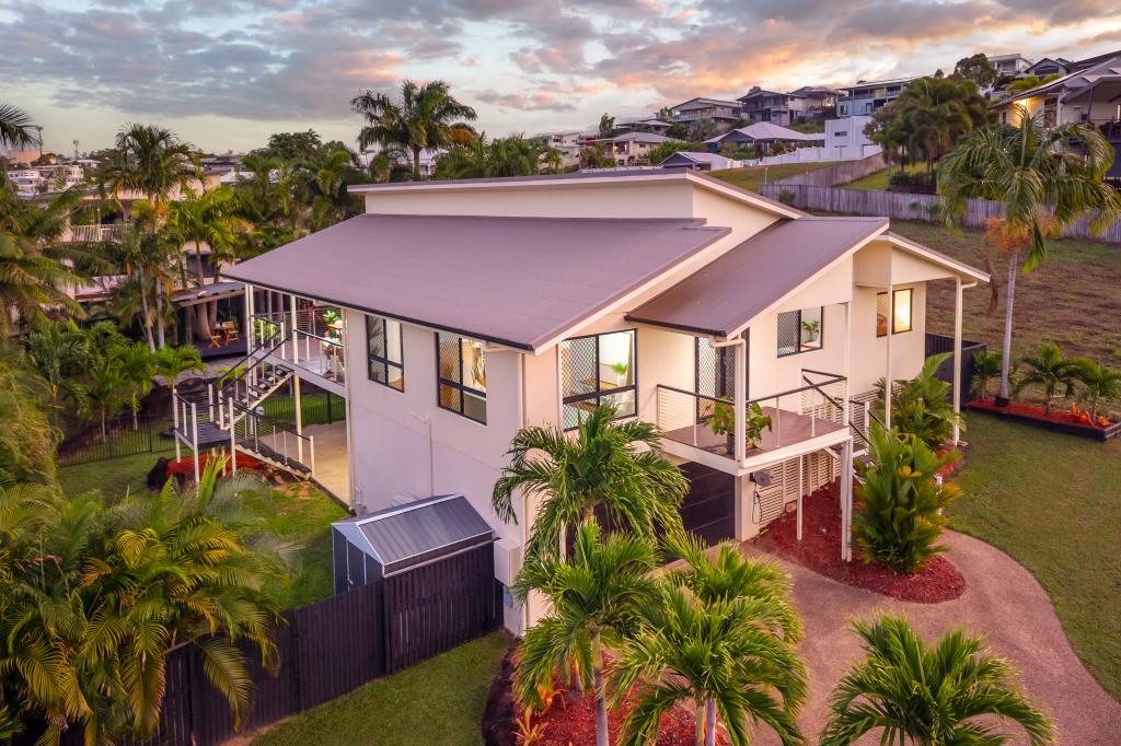 11 GENESTA CT, BUSHLAND BEACH, QLD 4818