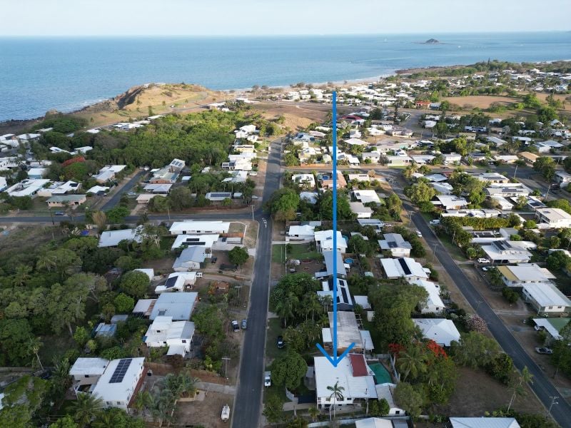 15 Pelican St, Slade Point, QLD 4740