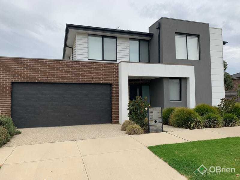 9 Sikes Rd, Clyde North, VIC 3978