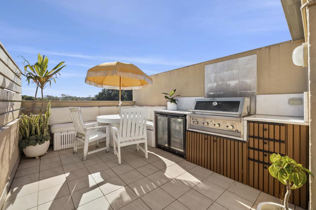 9/4 Campbell Pde, Manly Vale, NSW 2093