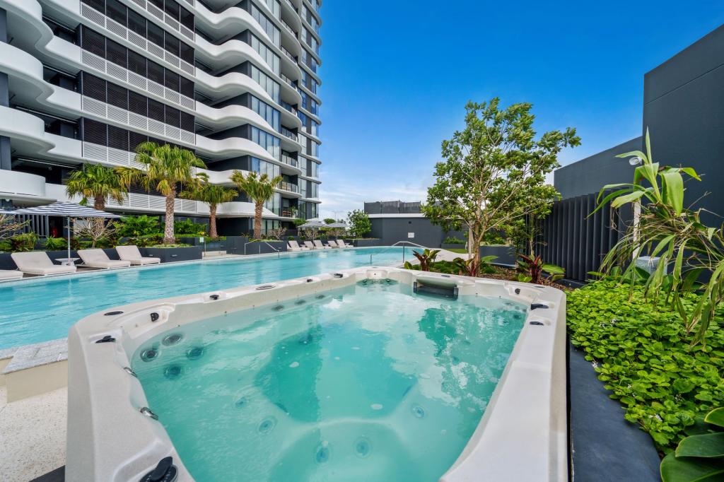 704/180 Marine Pde, Labrador, QLD 4215