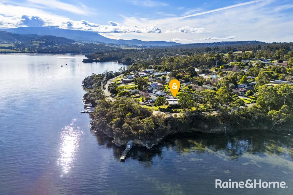 450 Howden Rd, Howden, TAS 7054