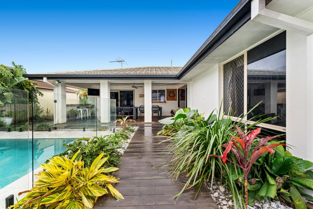 7 GREENWAY PL, DECEPTION BAY, QLD 4508