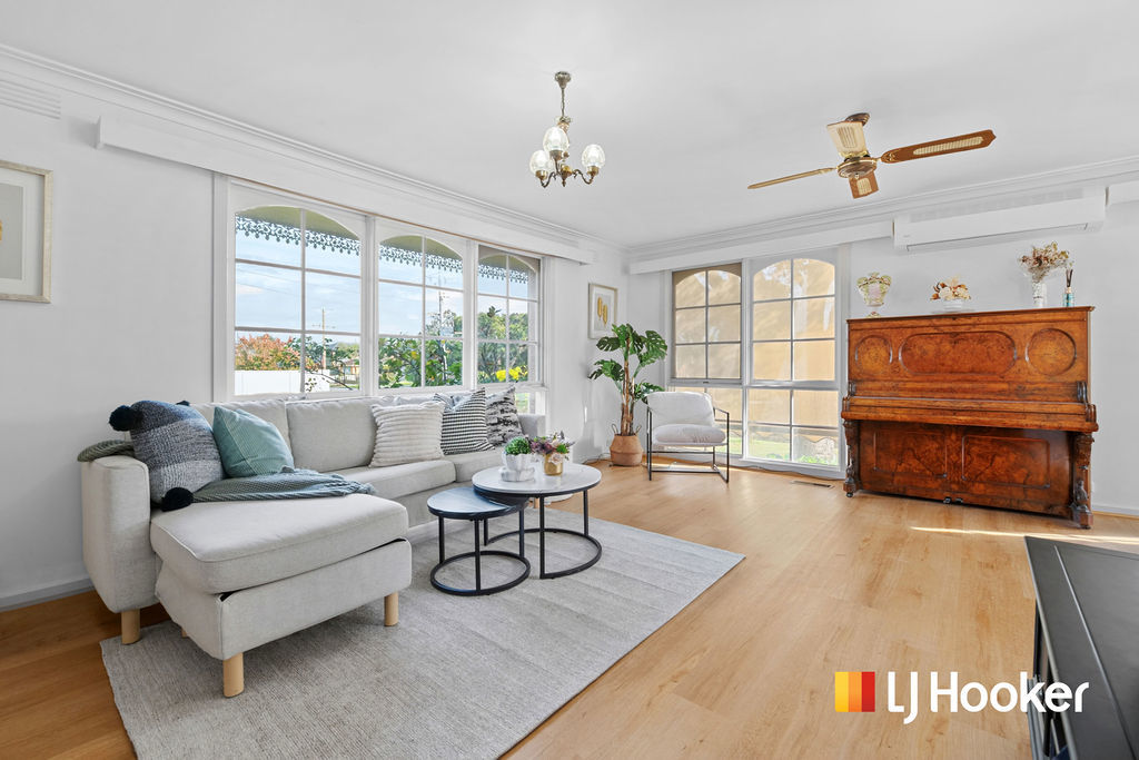 13 Newhaven Rd, Burwood East, VIC 3151