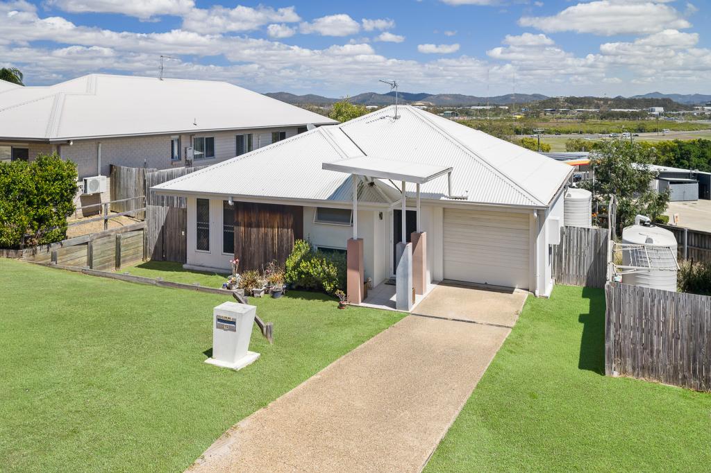 15 STEWART ST, WEST GLADSTONE, QLD 4680