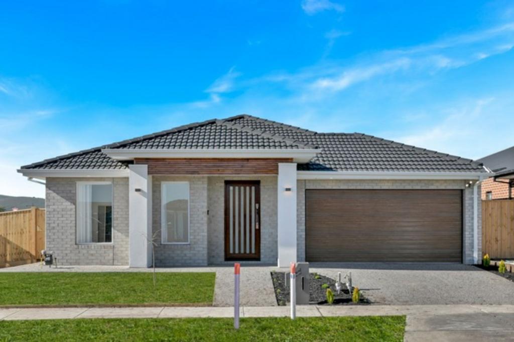 1 Ambient Cres, Beveridge, VIC 3753