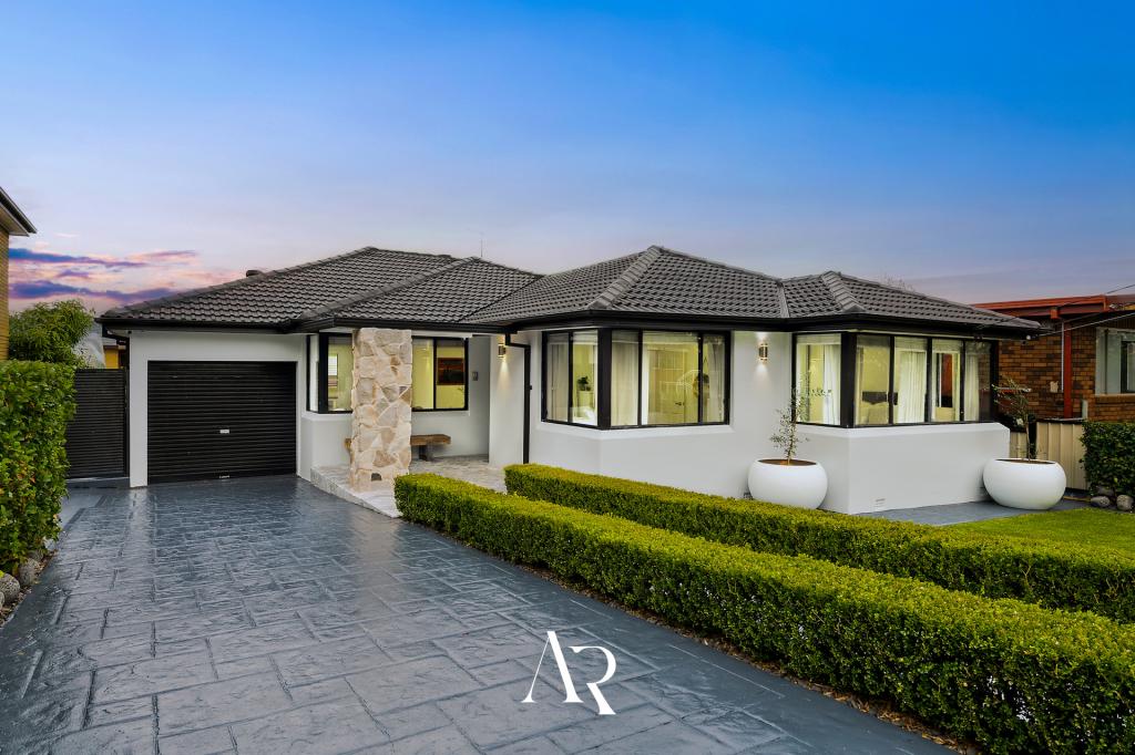 21 Sevenoaks Cres, Bass Hill, NSW 2197