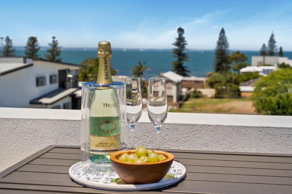 24/82-86 Mein St, Scarborough, QLD 4020