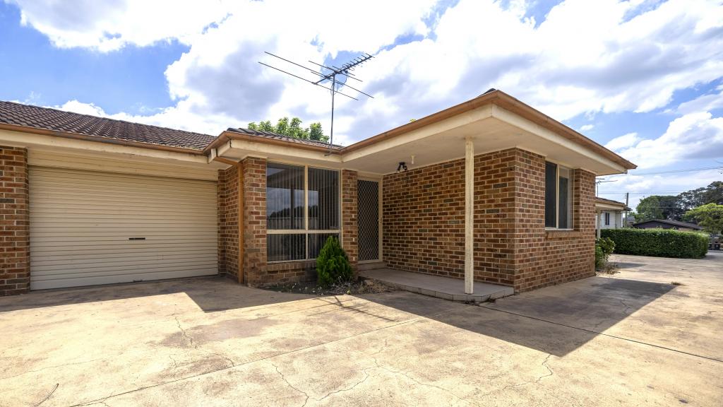 2/166a Adelaide St, Oxley Park, NSW 2760