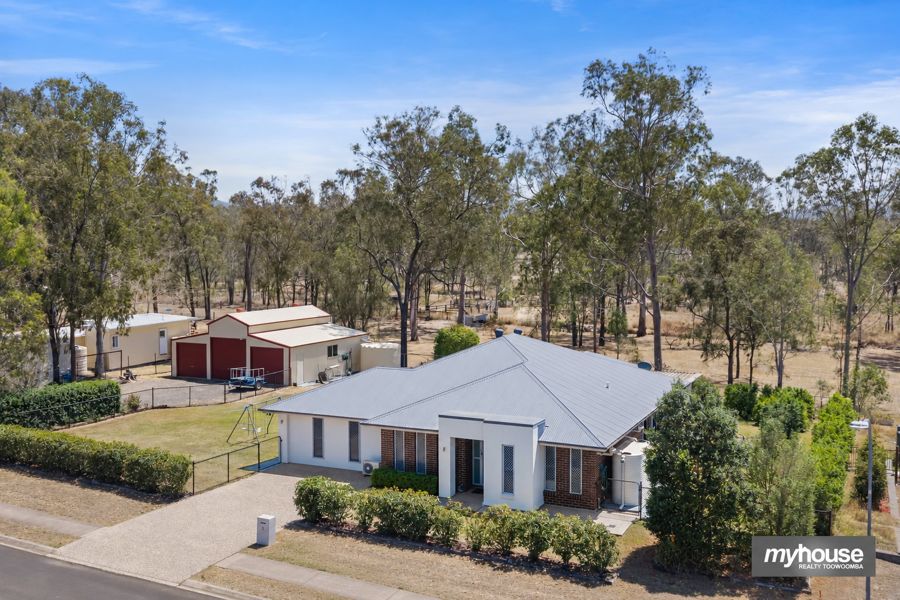 3 Pamela Ct, Withcott, QLD 4352
