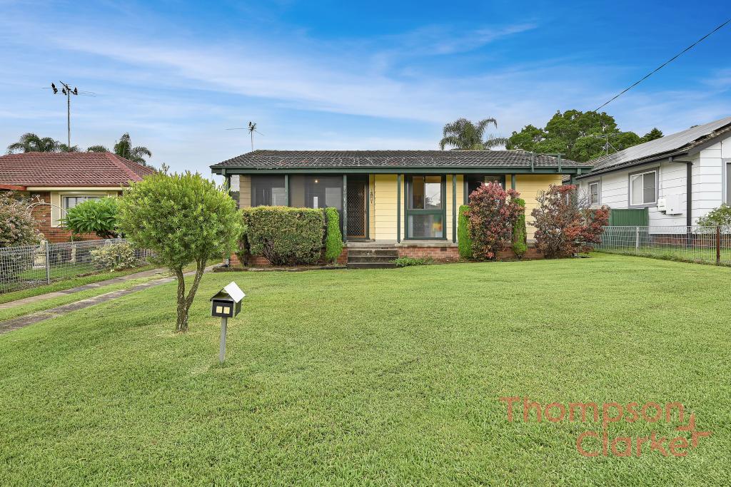 11 Duckenfield Ave, Woodberry, NSW 2322