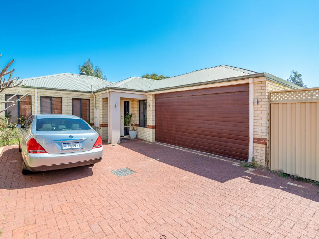 12b Hourn Way, Canning Vale, WA 6155