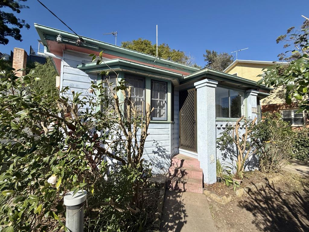 23 Brooks St, Cooks Hill, NSW 2300