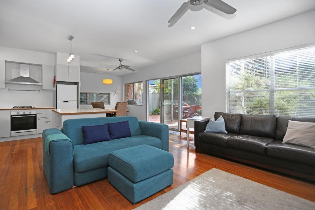 39b Dolphin Ave, Hawks Nest, NSW 2324