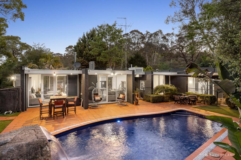 15 Lookover Rd, Donvale, VIC 3111