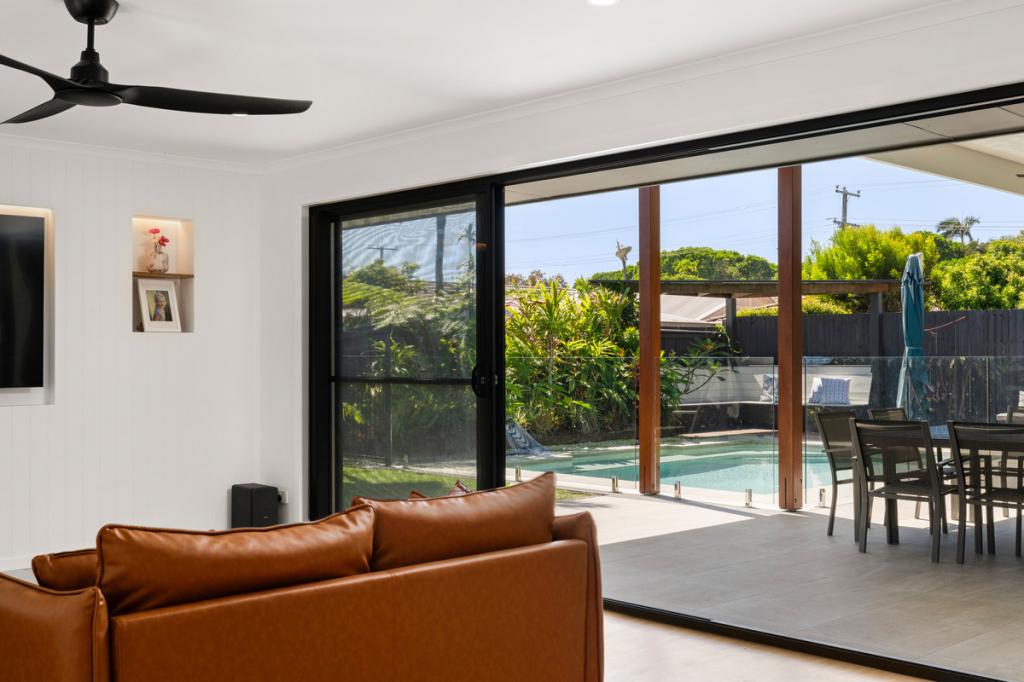 21 Satinbird Pl, Bokarina, QLD 4575