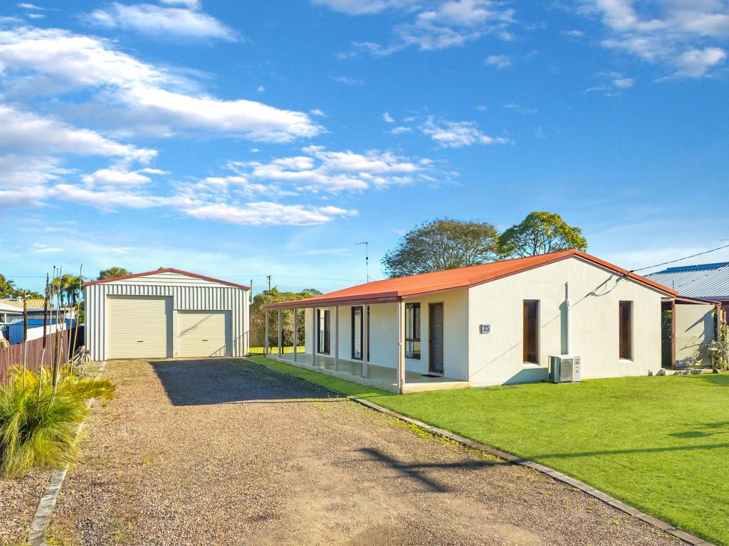 73 Drummond St, Urangan, QLD 4655