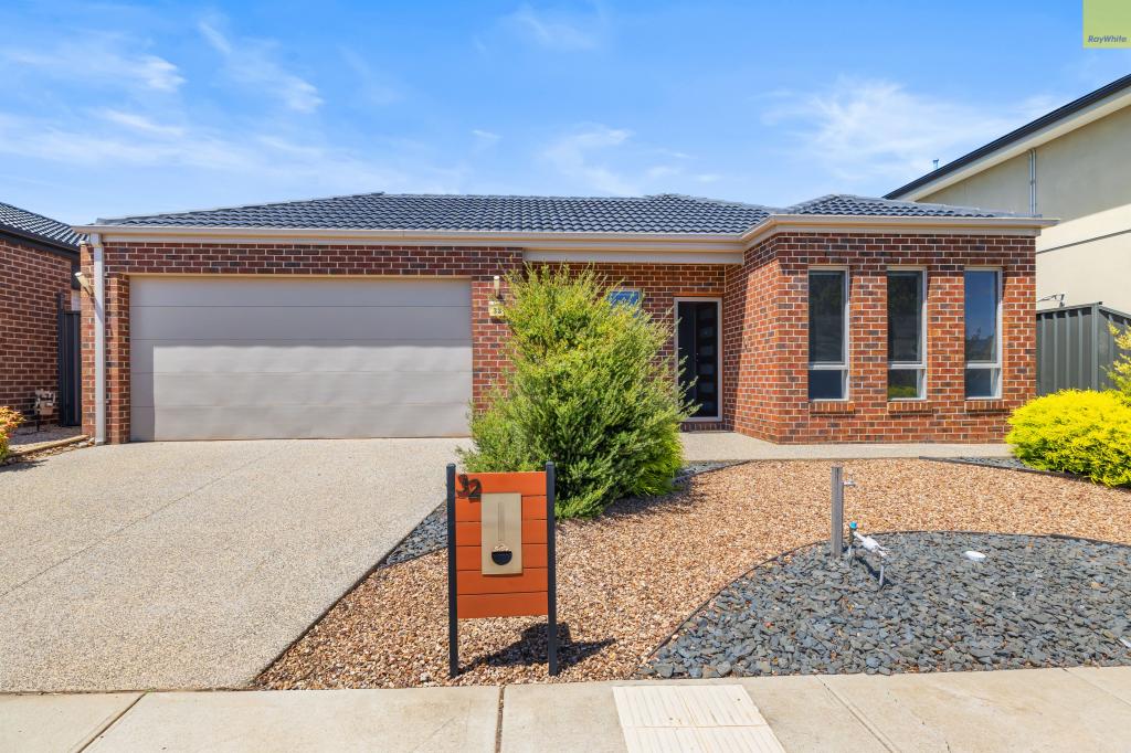 32 Lunar Way, Fraser Rise, VIC 3336