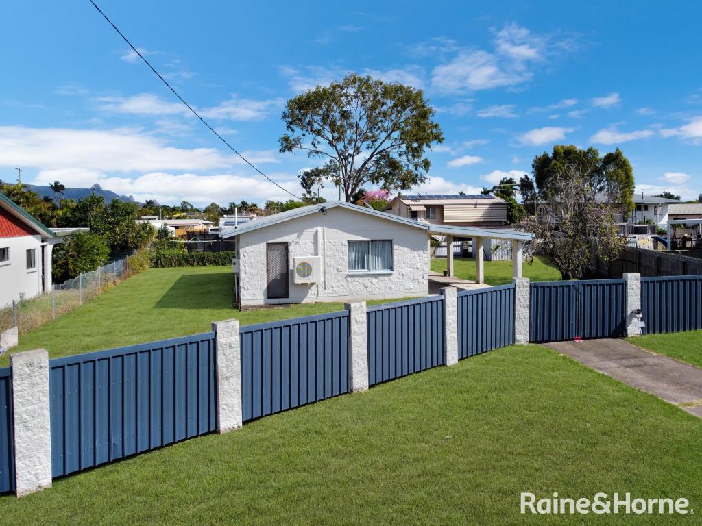 9 Champagne Cres, Kelso, QLD 4815