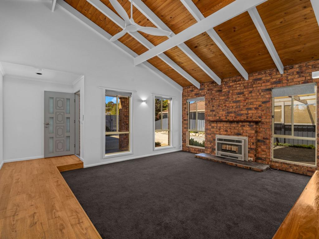 105 Southern View Dr, West Albury, NSW 2640