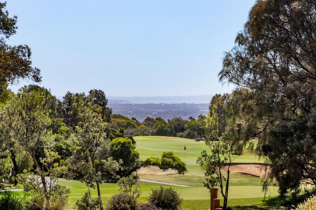 39 CASUARINA DR, CAPE SCHANCK, VIC 3939