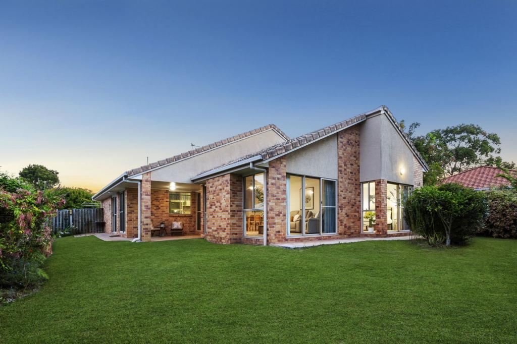 5 Wedgetail Lane, Noosaville, QLD 4566