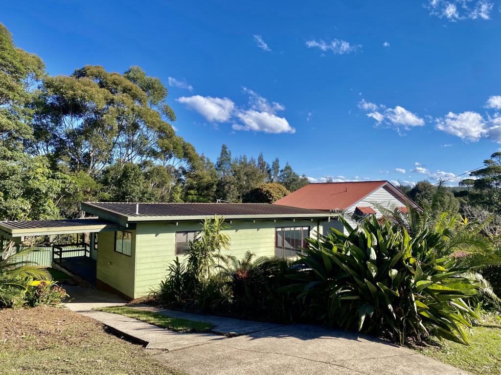 16 Pengana Cres, Mollymook, NSW 2539