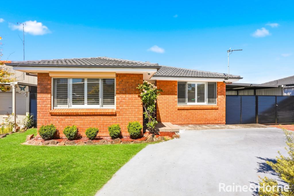 25 Antonia Cres, Cranebrook, NSW 2749