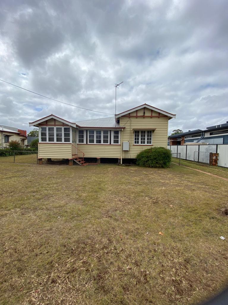 82 Youngman St, Kingaroy, QLD 4610