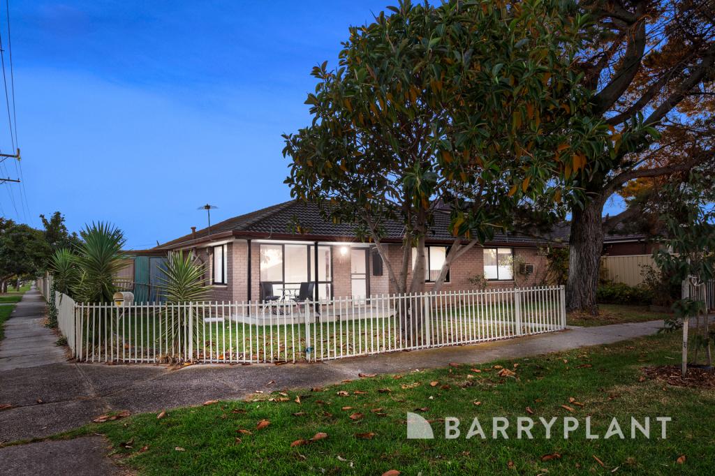 18 Gladstone St, St Albans, VIC 3021