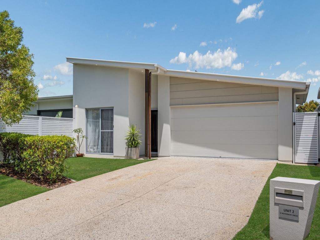 2/6 Waterway Dr, Birtinya, QLD 4575