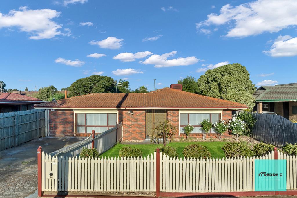 30 Lavarack St, Melton South, VIC 3338