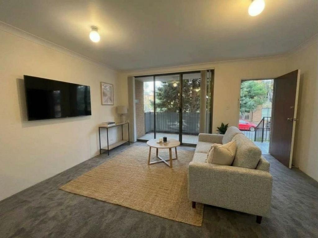 3/181 Missenden Rd, Newtown, NSW 2042