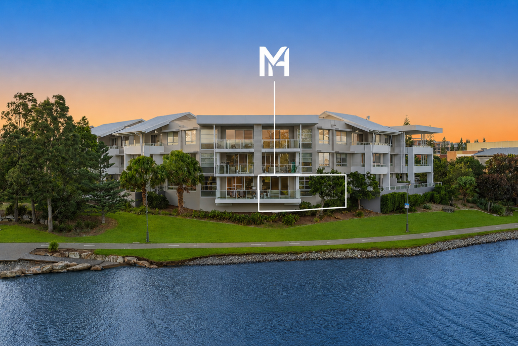 3/1 Lakefront Cres, Varsity Lakes, QLD 4227