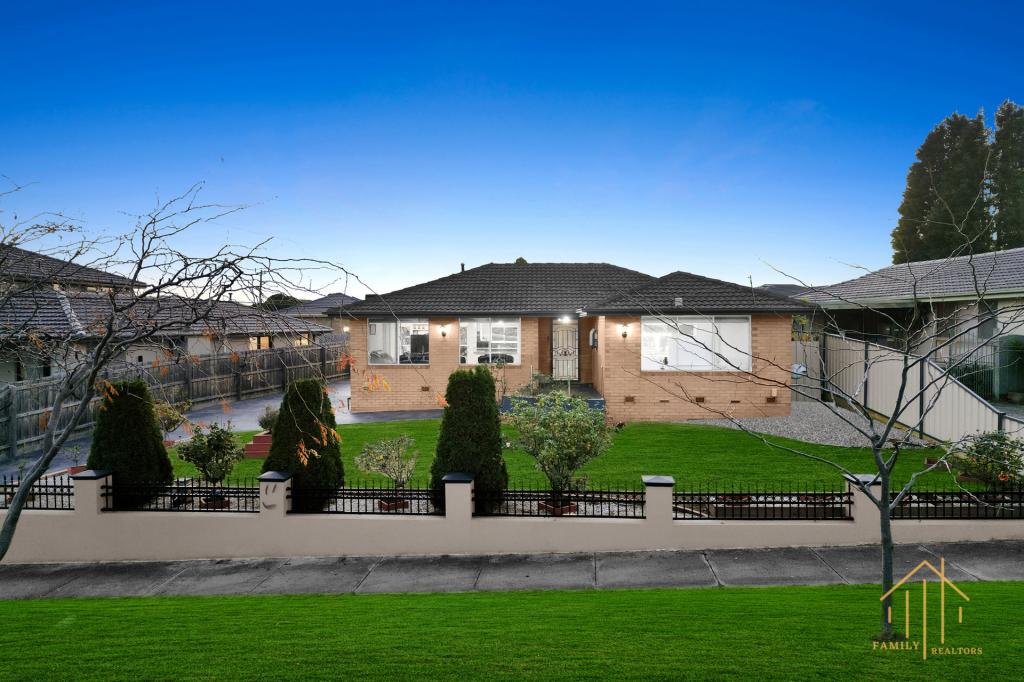 12 LYNDALE CT, DANDENONG NORTH, VIC 3175