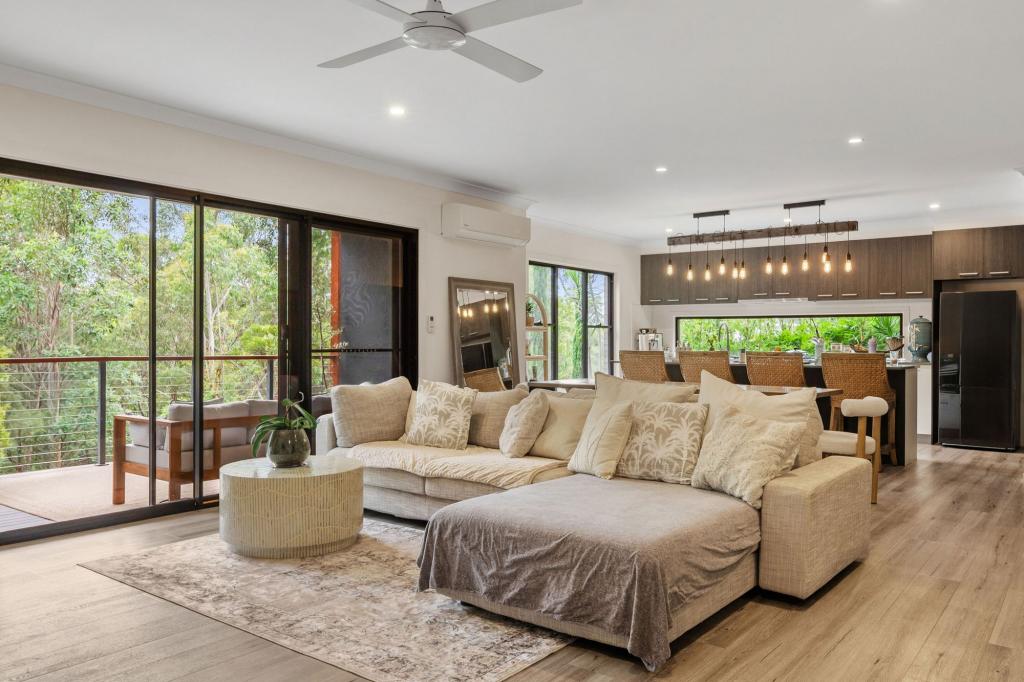 20 Kingcrest Dr, Reedy Creek, QLD 4227