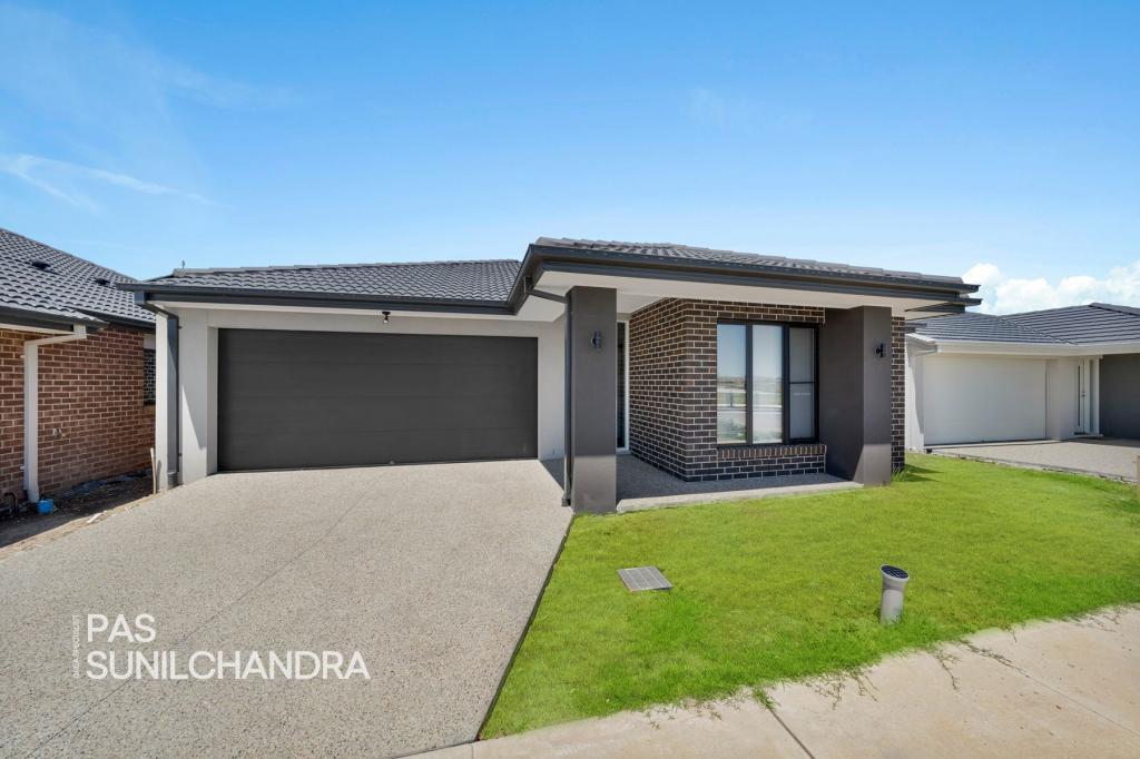 23 Frodo Cct, Clyde, VIC 3978