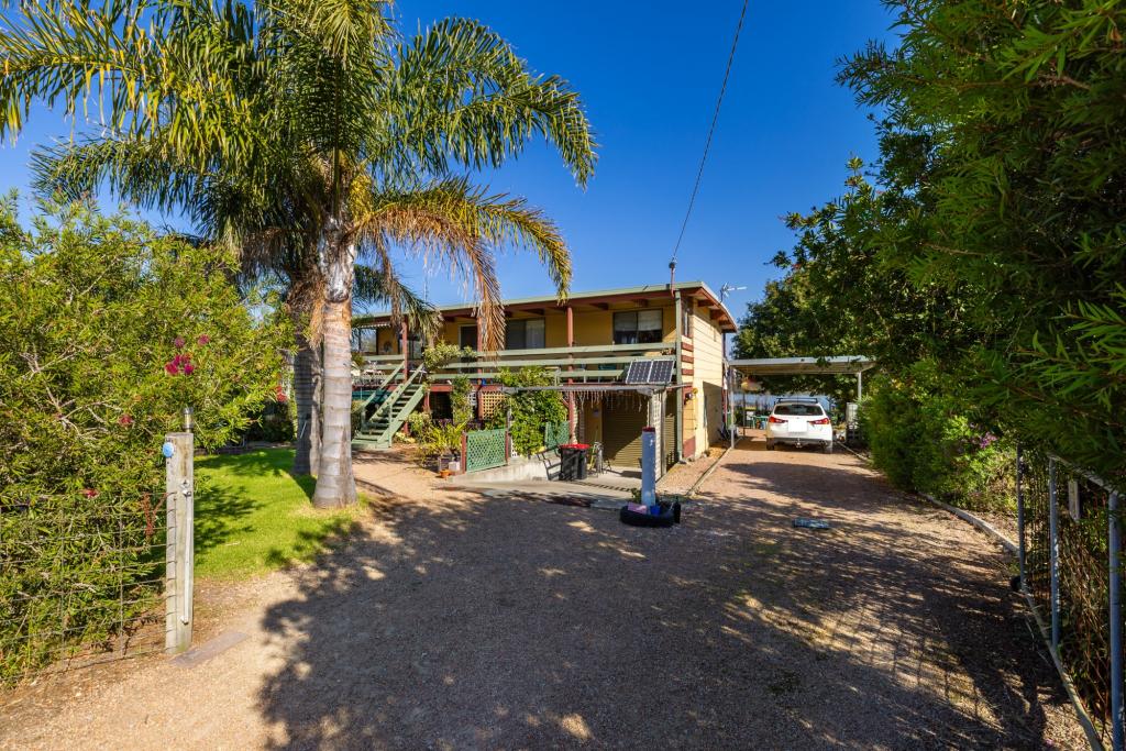 35 Tambo Bvd, Metung, VIC 3904