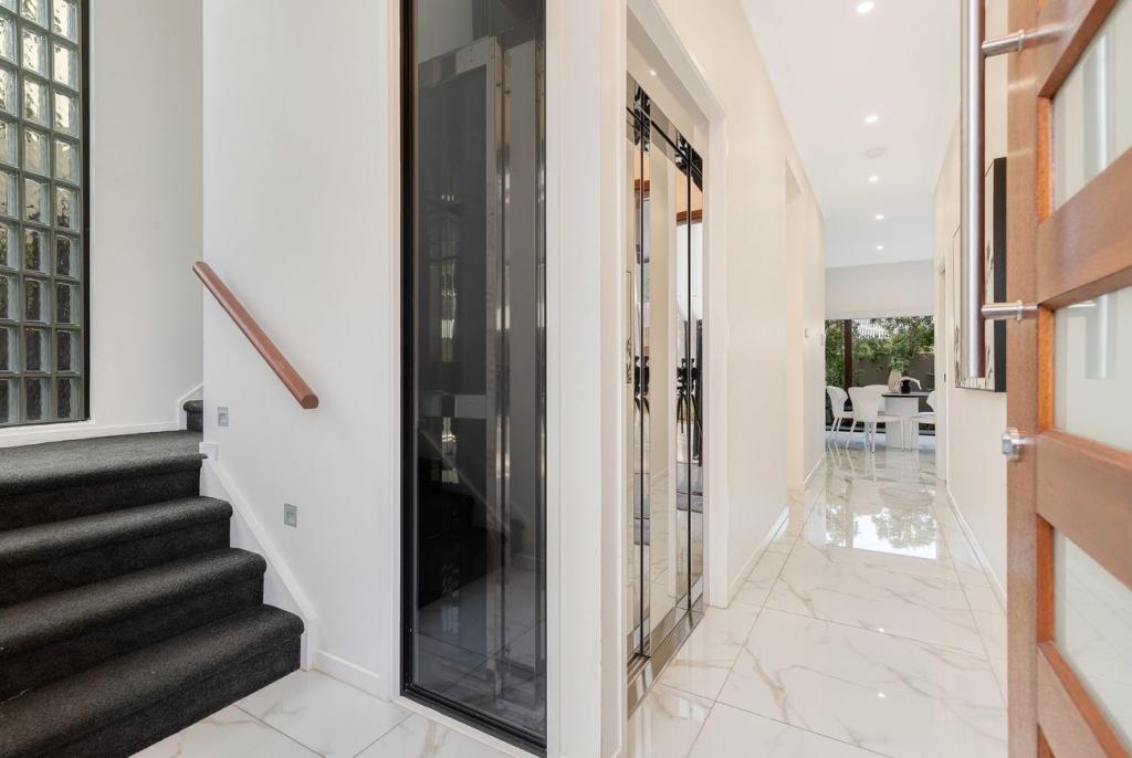 3/285 Main Rd, Wellington Point, QLD 4160