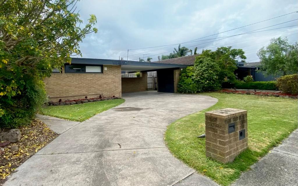16 Mussert Ave, Dingley Village, VIC 3172