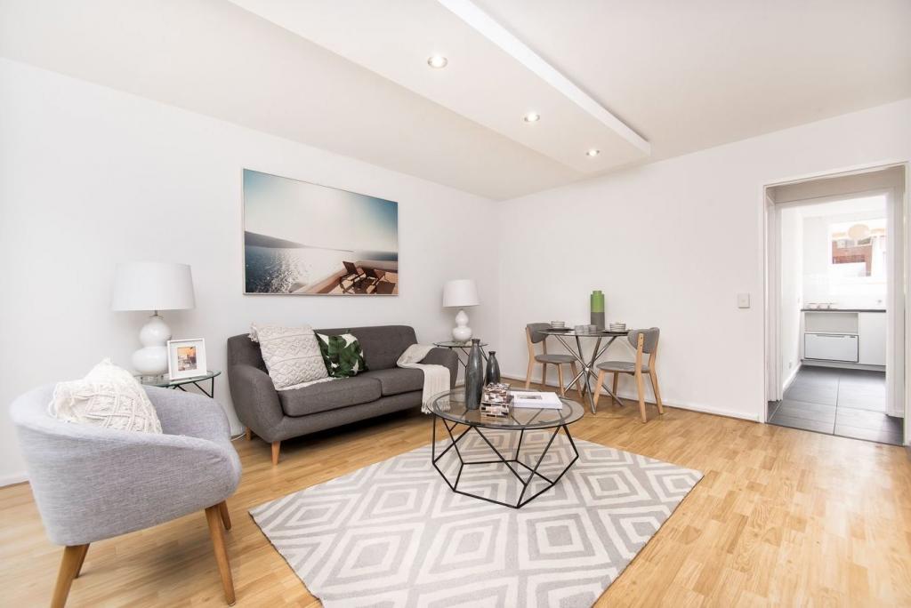 9/325 Orrong Rd, St Kilda East, VIC 3183