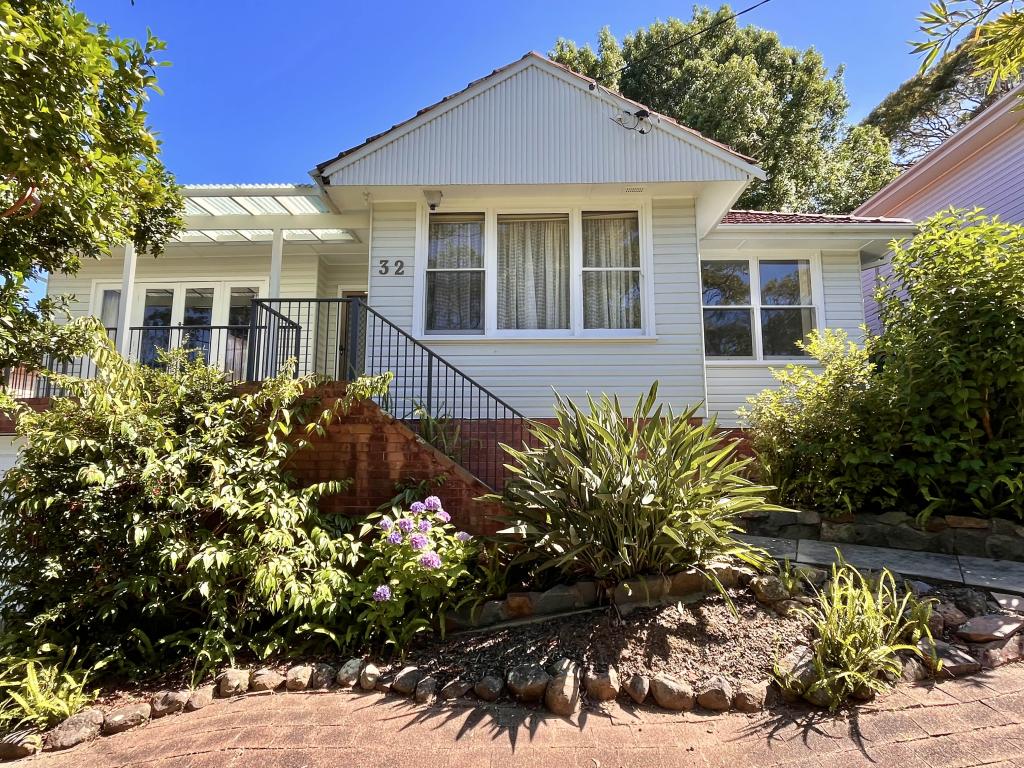 32 Lexington Pde, Adamstown Heights, NSW 2289