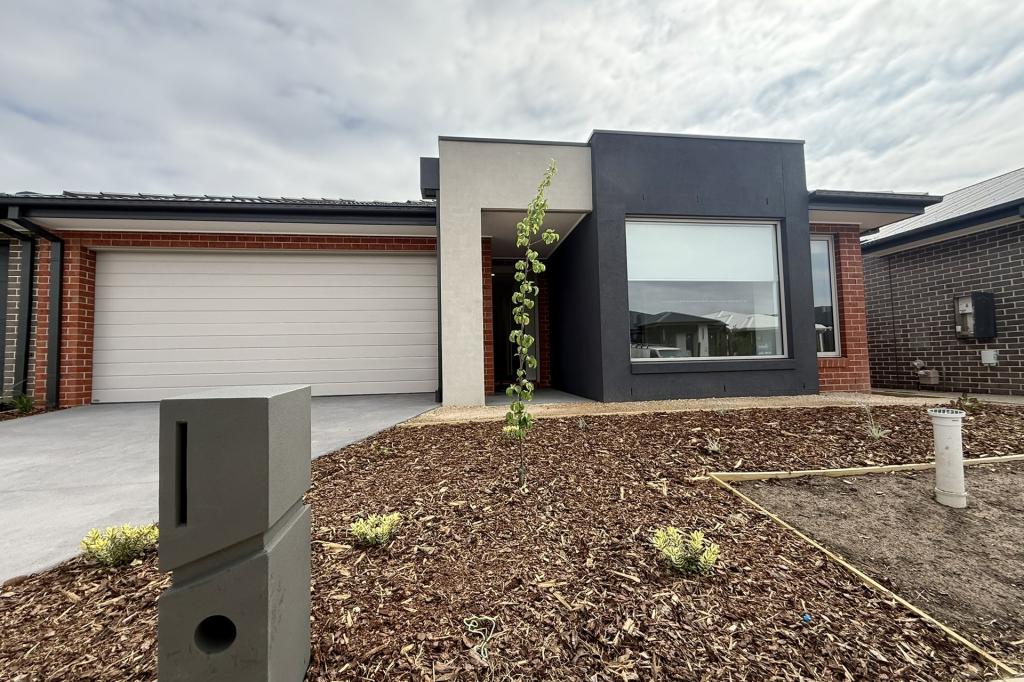 22 Esmeralda Ave, Tarneit, VIC 3029