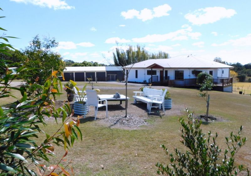 233 Brights Rd, Nanango, QLD 4615