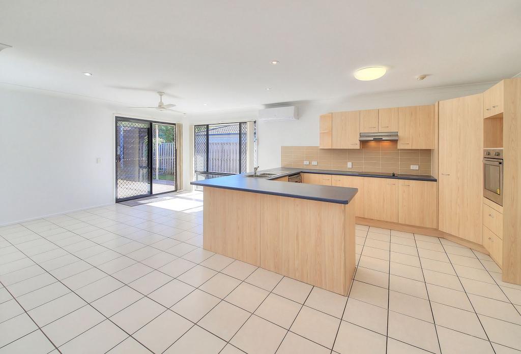 49 Kakadu St, Parkinson, QLD 4115