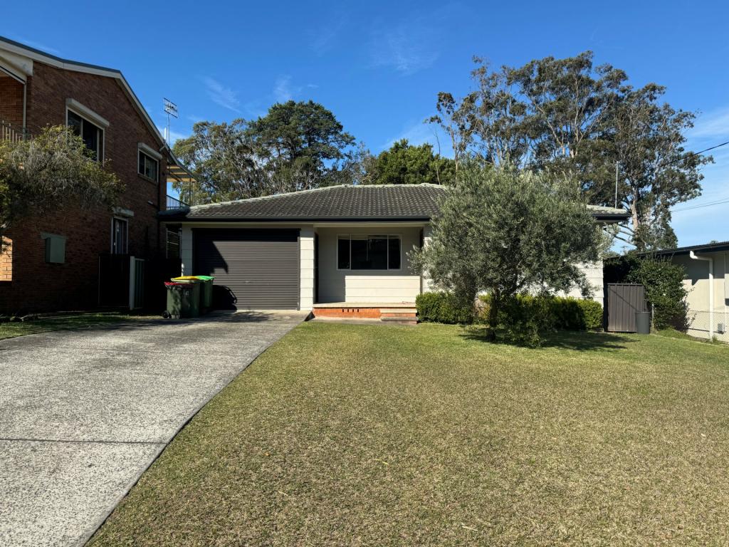 5 Agatha Ave, Lake Munmorah, NSW 2259