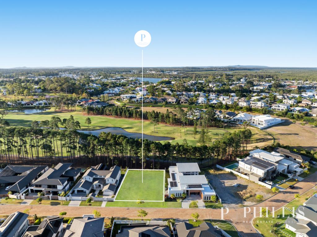 1823 Pinehurst Dr, Hope Island, QLD 4212