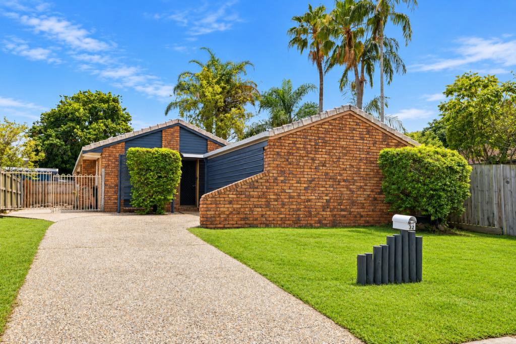 32 DENHAM ST, BRACKEN RIDGE, QLD 4017