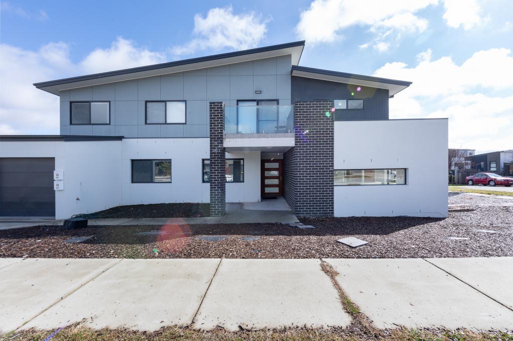 3A BOOROOLONG ST, THROSBY, ACT 2914