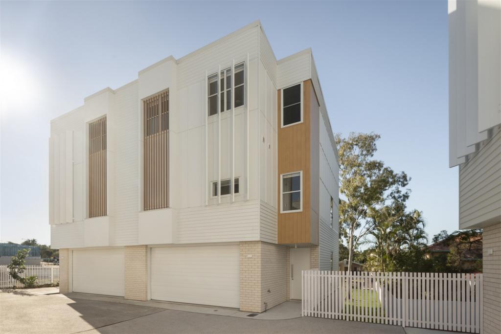 24 Beaconsfield St, Margate, QLD 4019